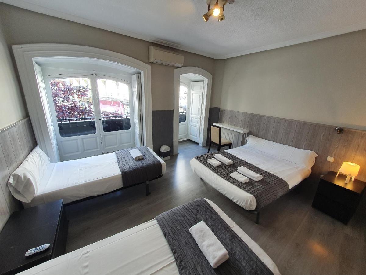 CH Plaza D'Ort Rooms Madrid Exterior foto