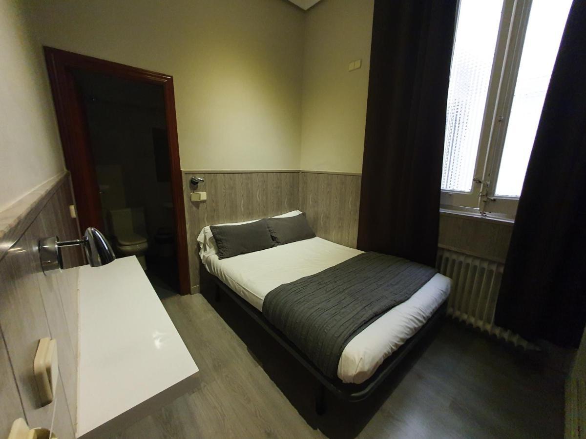 CH Plaza D'Ort Rooms Madrid Exterior foto