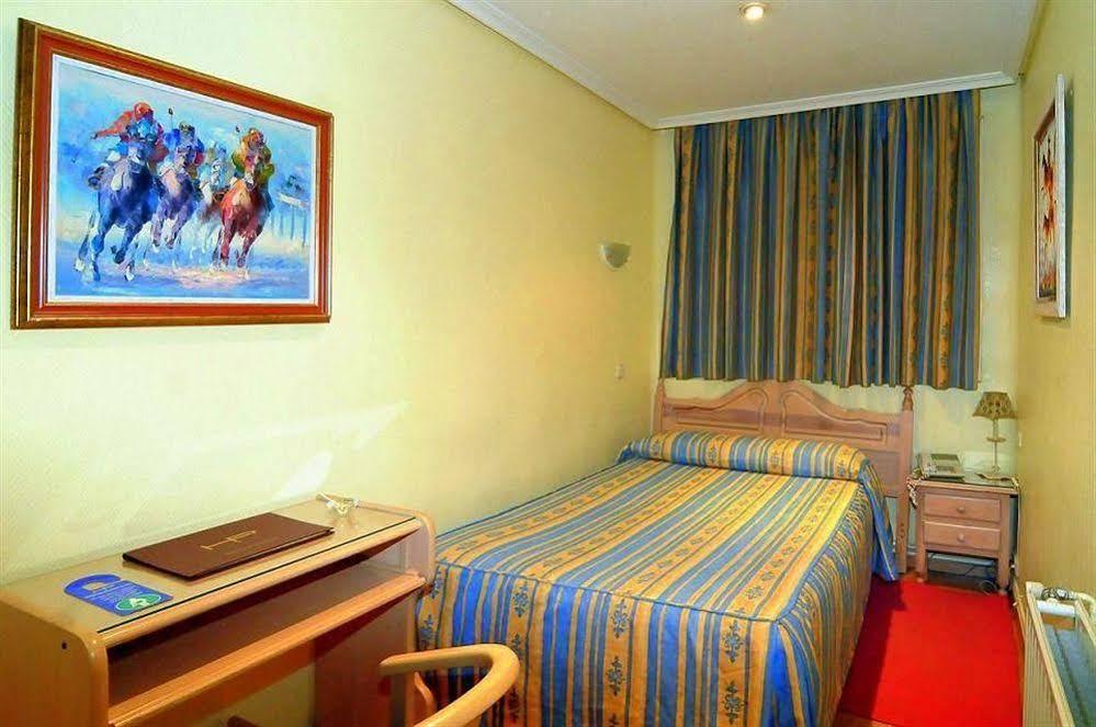 CH Plaza D'Ort Rooms Madrid Exterior foto